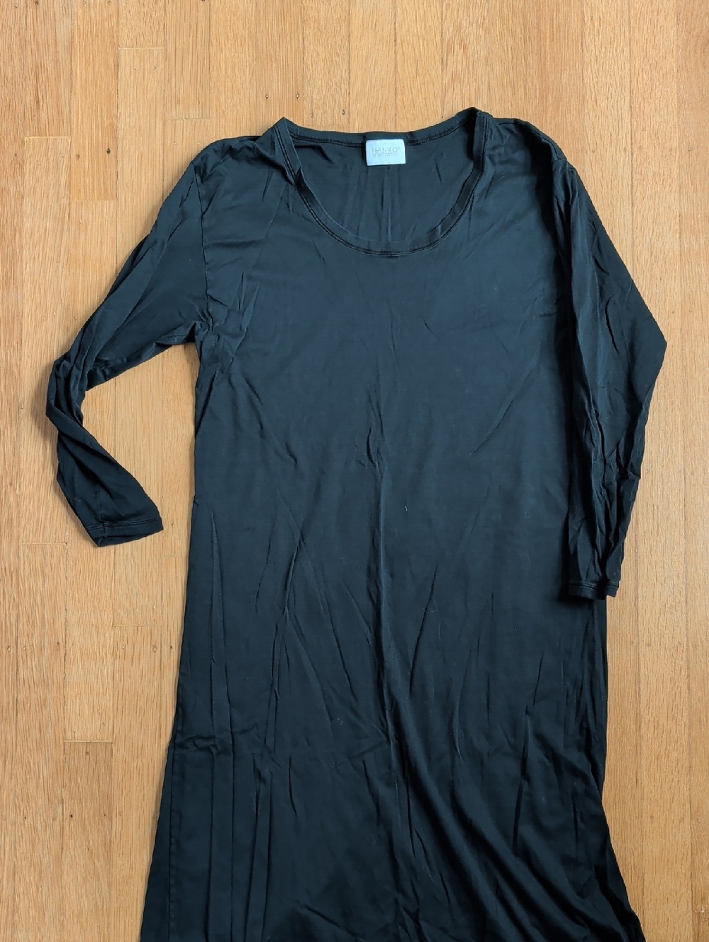 Hanro Black Mid Sleeve Nightgown